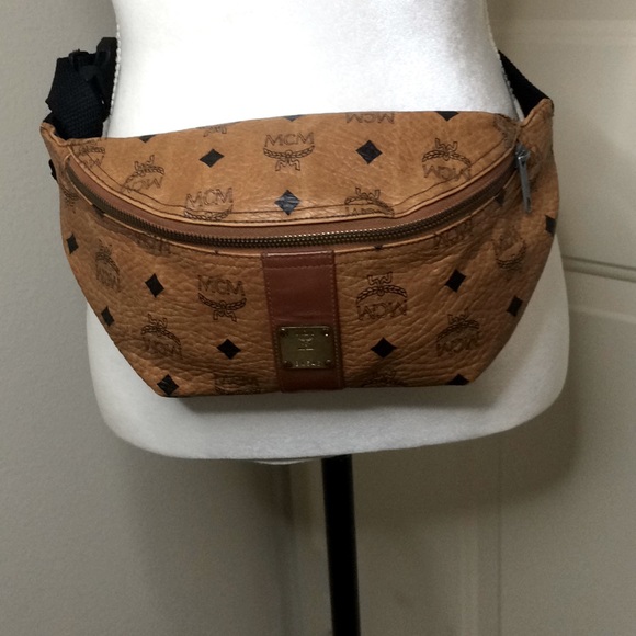 MCM Visetos Cognac Beltbag - Picture 3 of 16